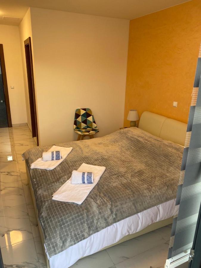Belamionix Motel Bosanski Samac Eksteriør billede